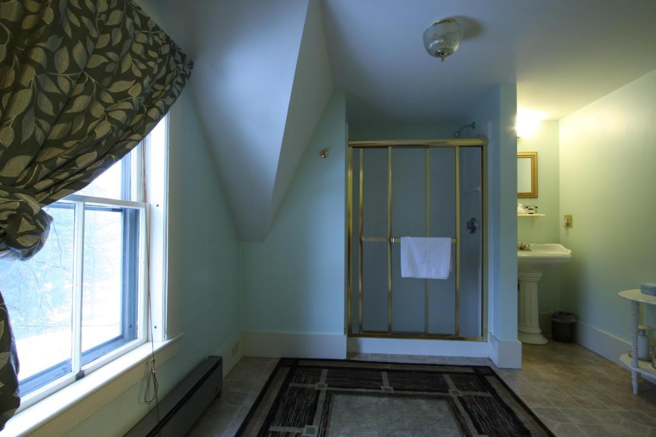 Follansbee Inn North Sutton Zewnętrze zdjęcie